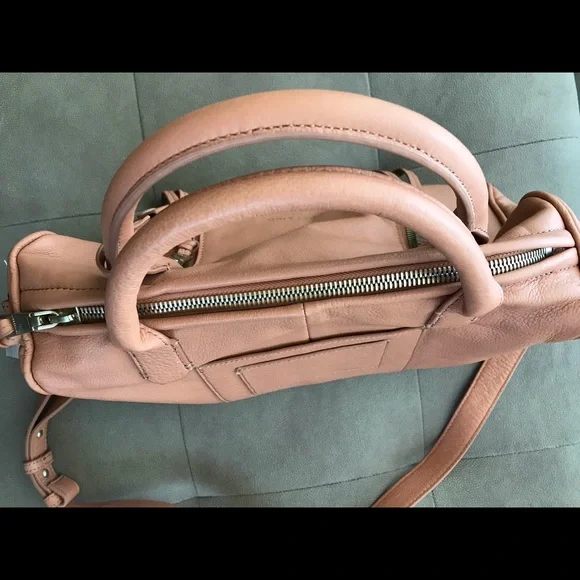 Reposted New Liebeskind Berlin genuine leather shoulder bag and satchel bag - Picture 10 of 16